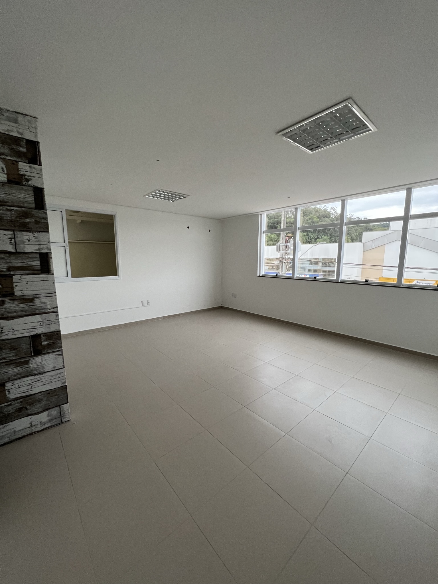 sala-1043